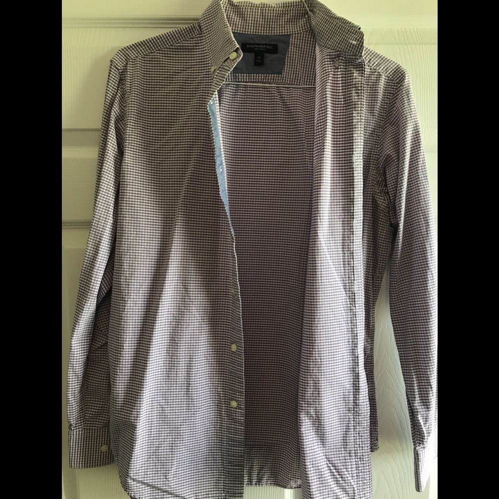 Banana Republic Soft Wash Button Up
